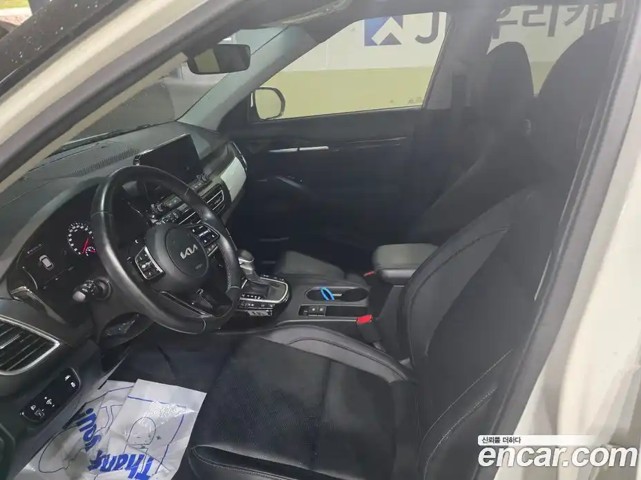 Kia Seltos 2022 1.6 гидро в Москве № 2050683, фото 8