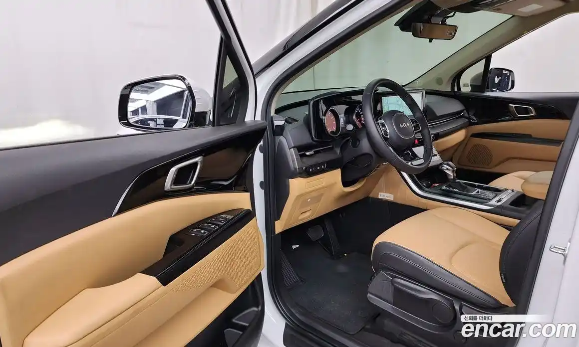Kia Canival 2023 3.5 гидро в Москве № 2050758, фото 13