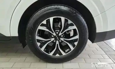 Kia Canival 2023 3.5 гидро в Москве № 2050758, миниатюра 7