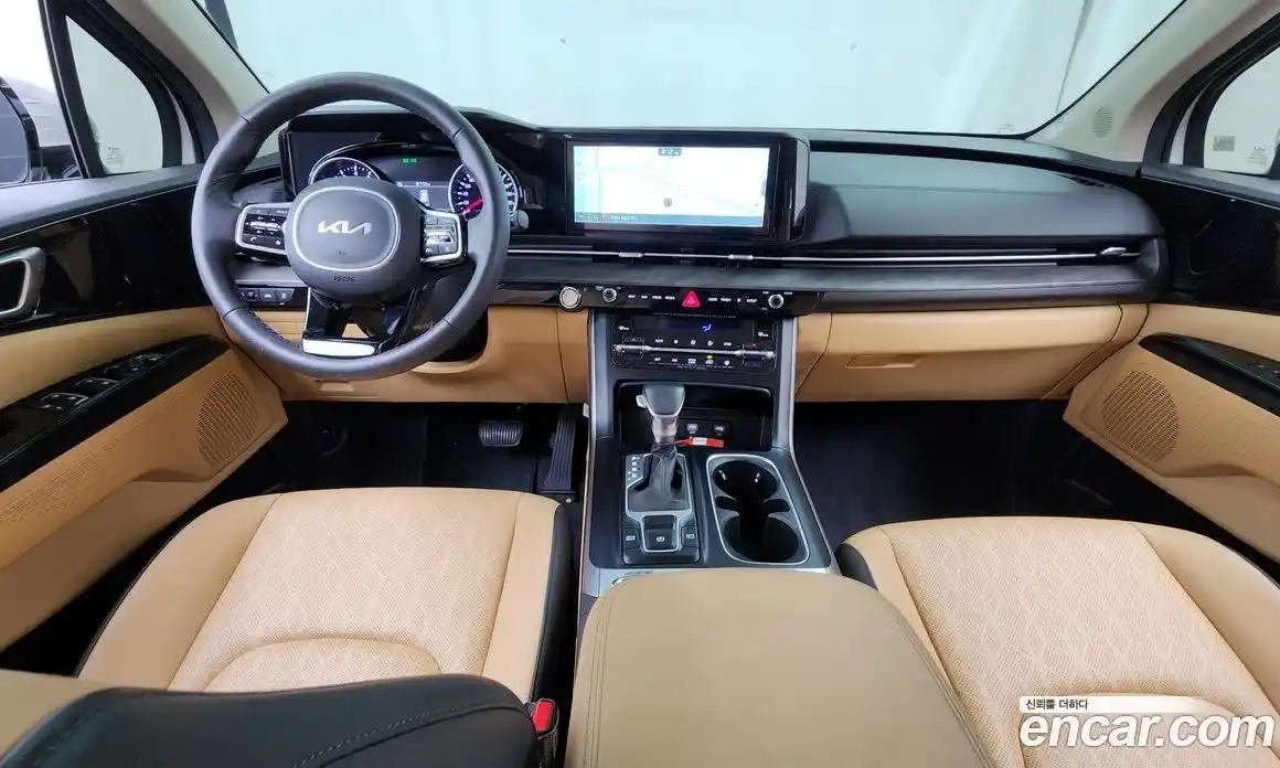 Kia Canival 2023 3.5 гидро в Москве № 2050758, фото 10