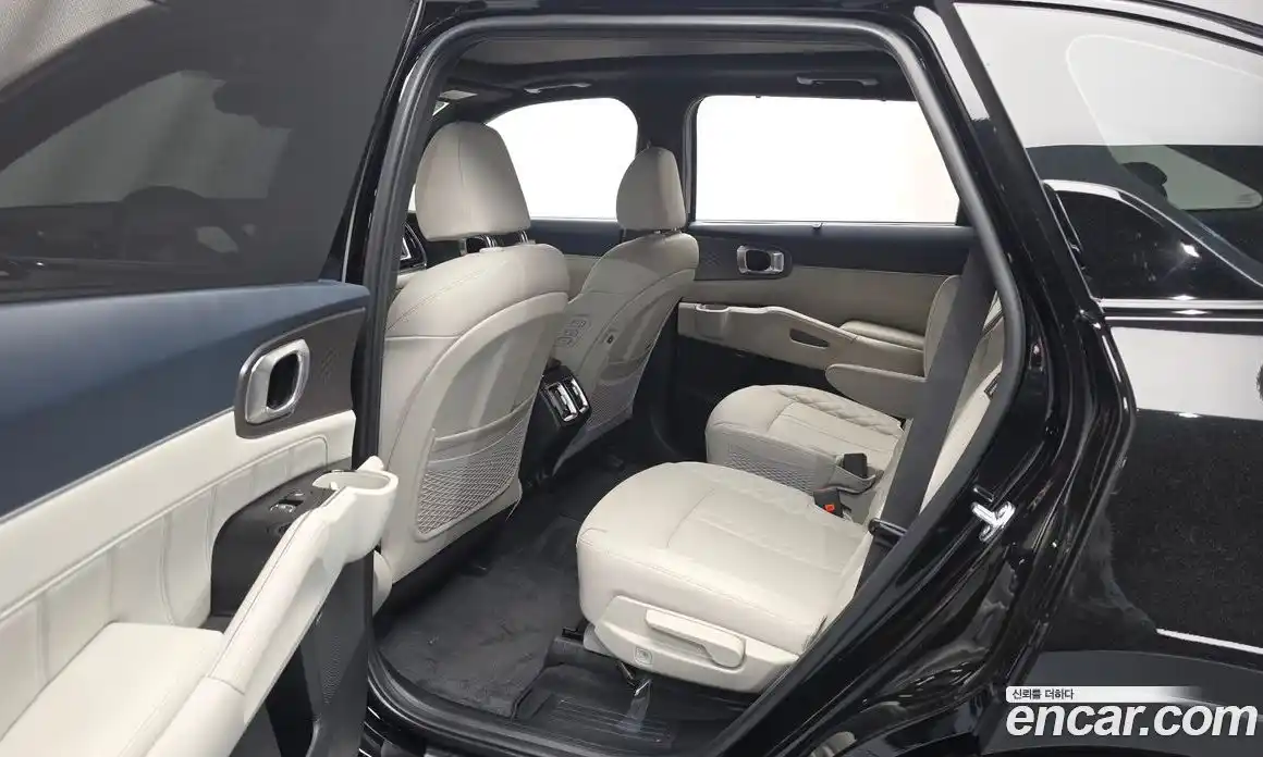 Kia Sorento 2024 1.6 гидро в Москве № 2050798, фото 11