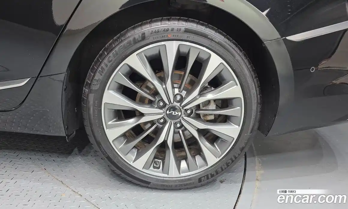 Kia K8 2022 2.5 гидро в Москве № 2050894, фото 7
