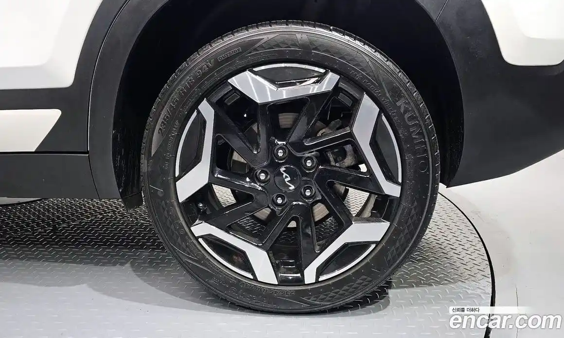 Kia Seltos 2024 1.6 гидро в Москве № 2050911, фото 7