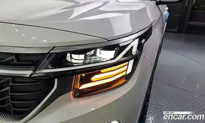 Kia Seltos 2024 1.6 гидро в Москве № 2050911, миниатюра 8