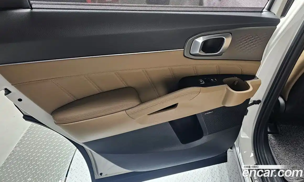 Kia Sorento 2024 1.6 гидро в Москве № 2051012, фото 15