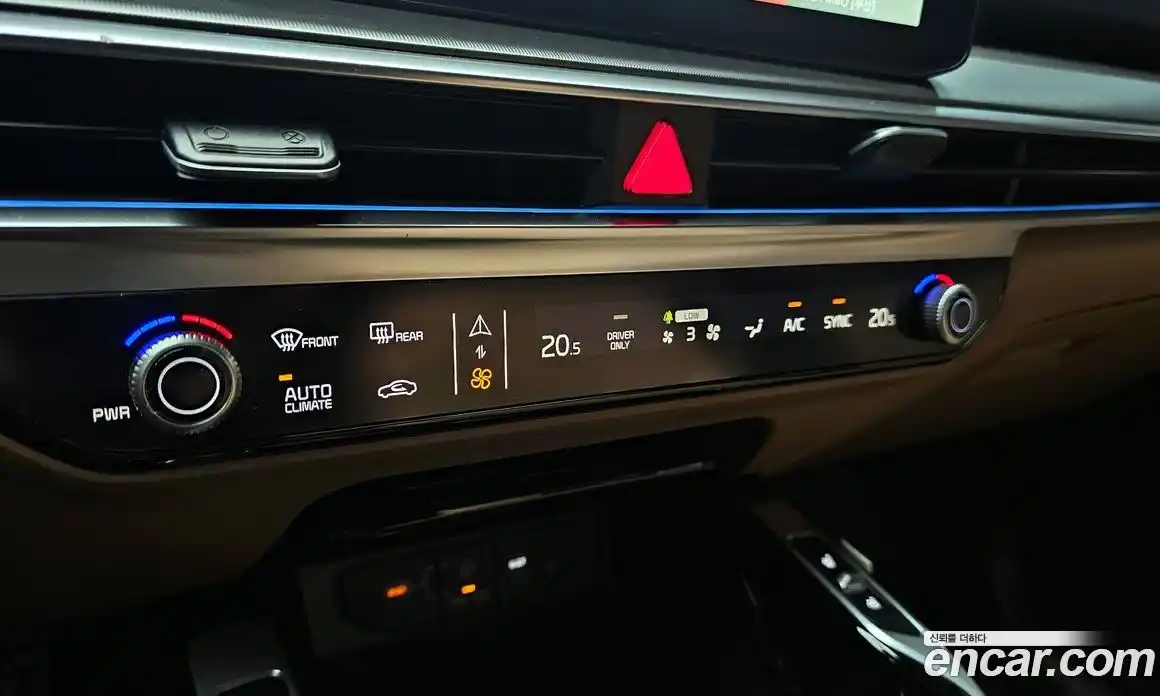 Kia Sorento 2024 1.6 гидро в Москве № 2051012, фото 32
