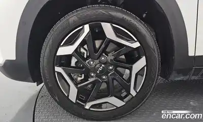 Kia Seltos 2022 1.6 гидро в Москве № 2051025, миниатюра 4