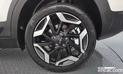 Kia Seltos 2022 1.6 гидро в Москве № 2051025, миниатюра 6
