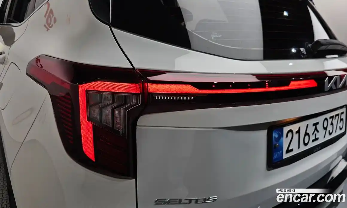 Kia Seltos 2022 1.6 гидро в Москве № 2051025, фото 8