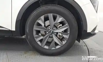 Kia Sportage 2023 1.6 гидро в Москве № 2051083, миниатюра 7