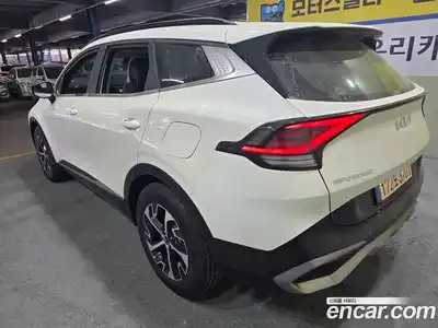 Kia Sportage 2023 1.6 гидро в Москве № 2051087, миниатюра 4