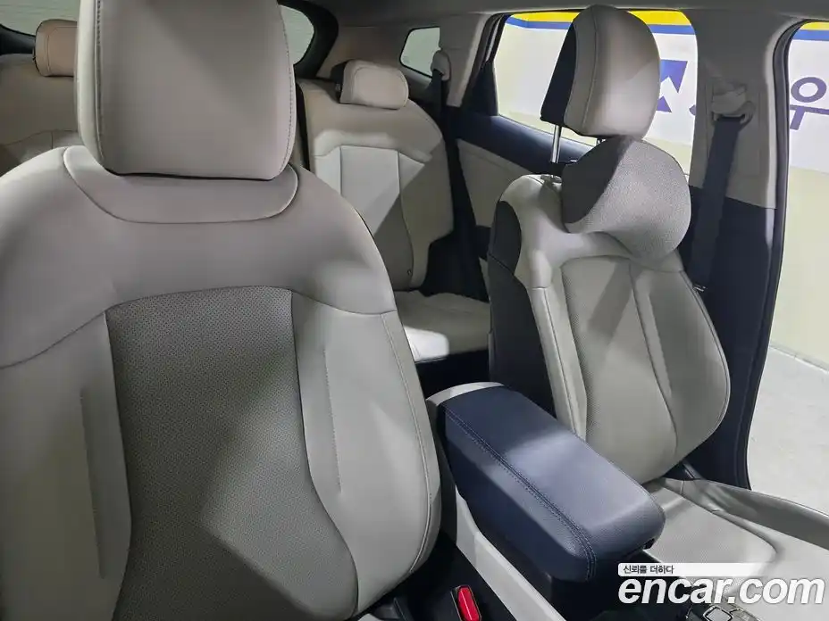 Kia Sportage 2023 1.6 гидро в Москве № 2051087, фото 10