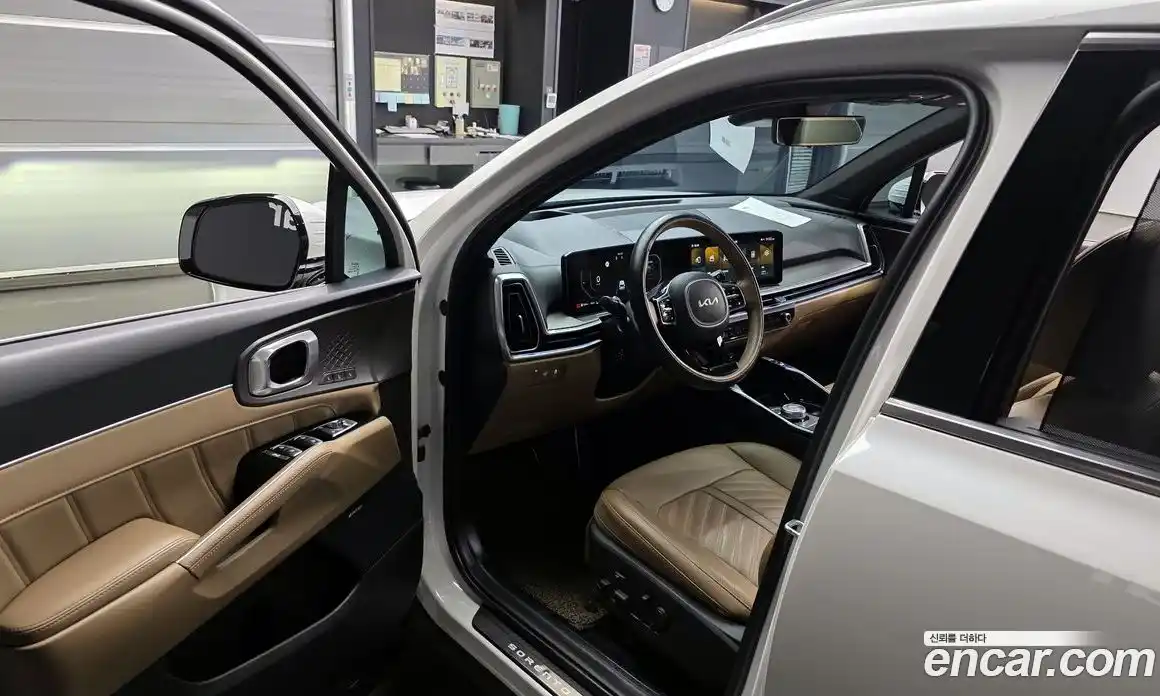 Kia Sorento 2023 2.5 гидро в Москве № 2051224, фото 10