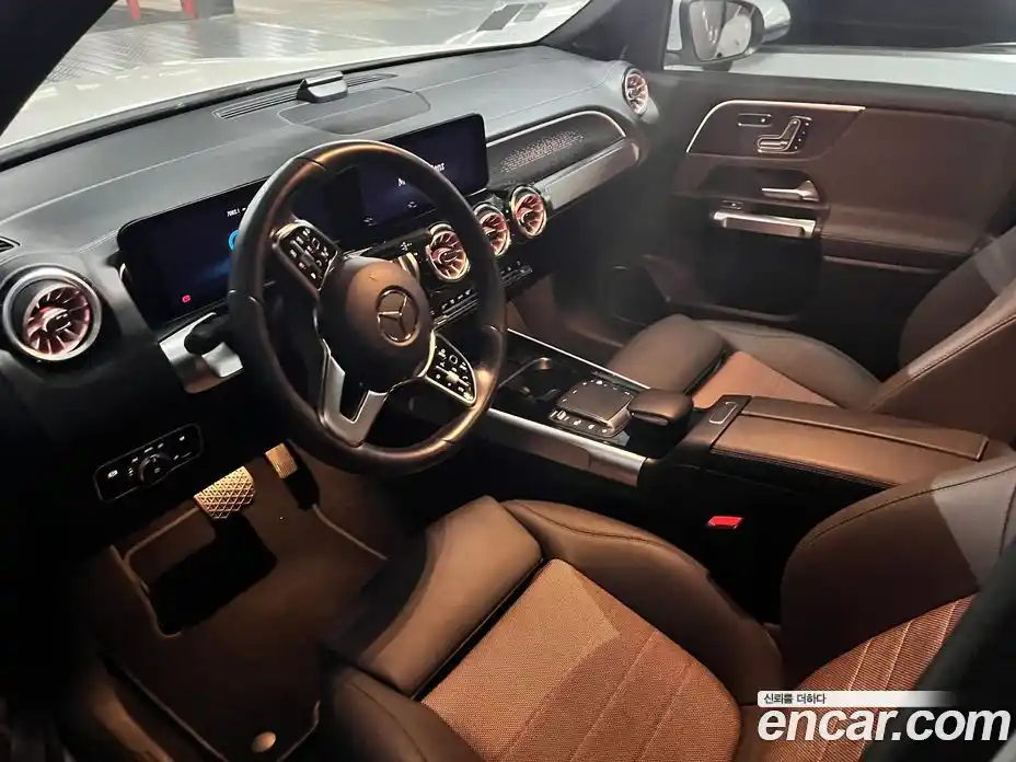 Mercedes-Benz EQB 2023 0.2 гидро в Москве № 2051329, фото 7