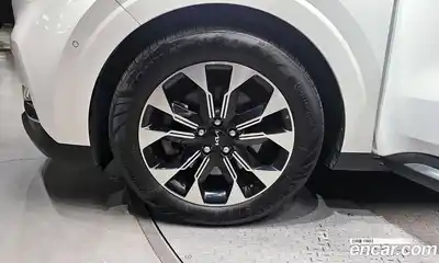 Kia Canival 2023 2.2 гидро в Москве № 2051383, миниатюра 5