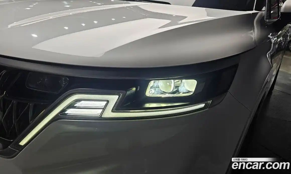 Kia Canival 2023 2.2 гидро в Москве № 2051383, фото 8