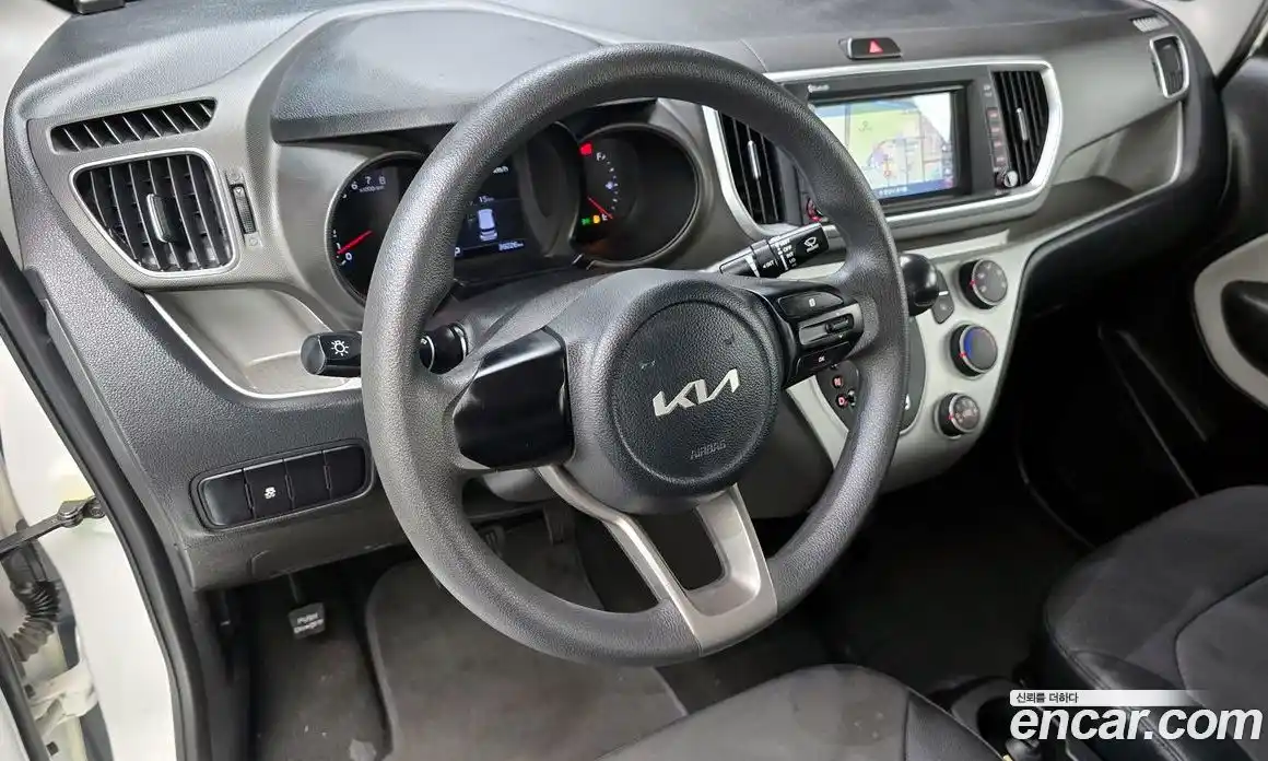 Kia Ray 2022 1.0 гидро в Москве № 2051384, фото 18