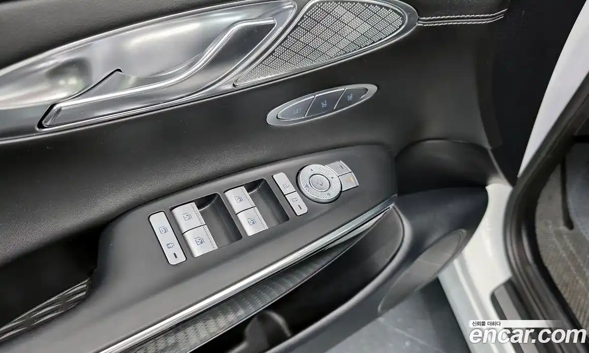 Genesis GV70 2022 2.5 гидро в Москве № 2051601, фото 25