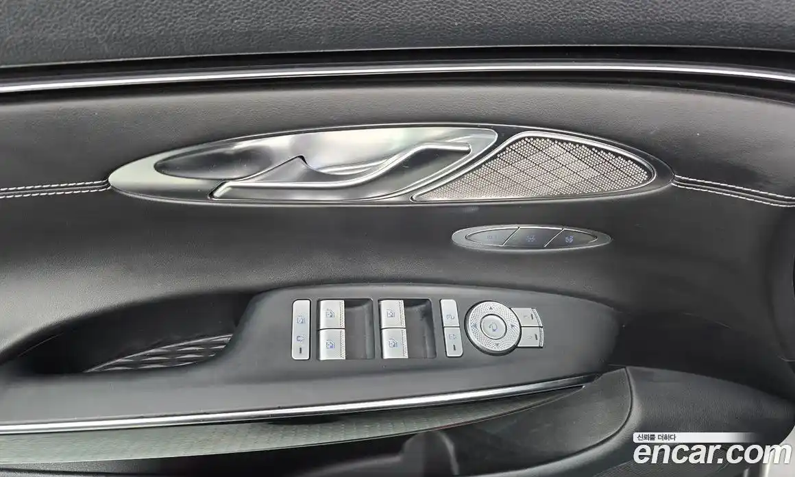 Genesis GV70 2021 2.5 гидро в Москве № 2051847, фото 27