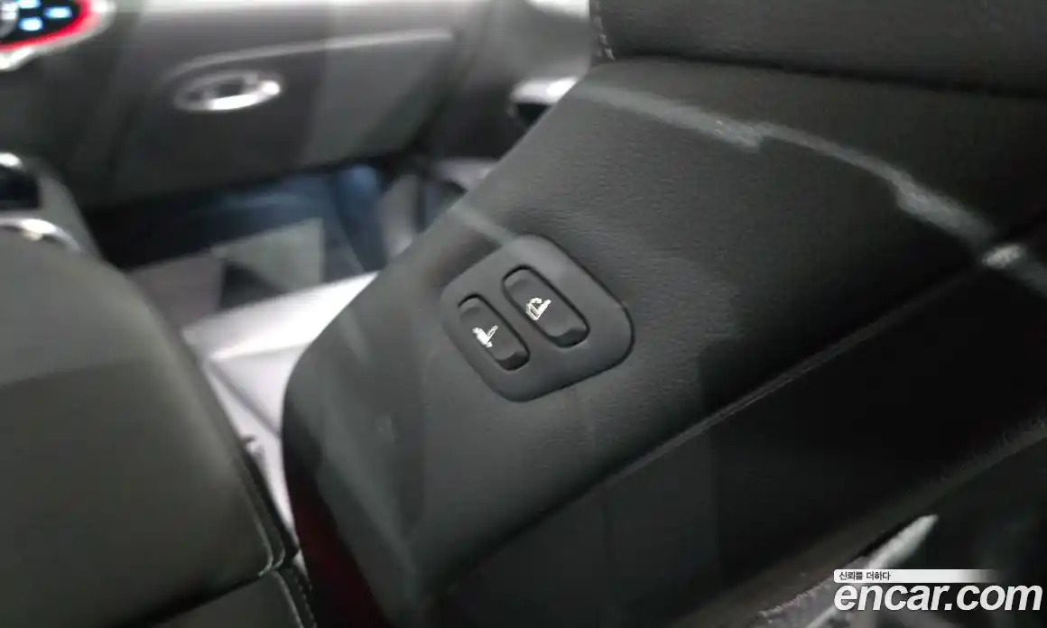 Genesis GV70 2021 2.5 гидро в Москве № 2051847, фото 34