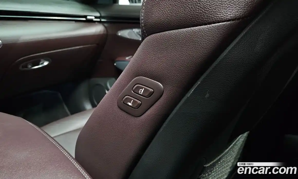 Genesis GV70 2021 2.5 гидро в Москве № 2051889, фото 29