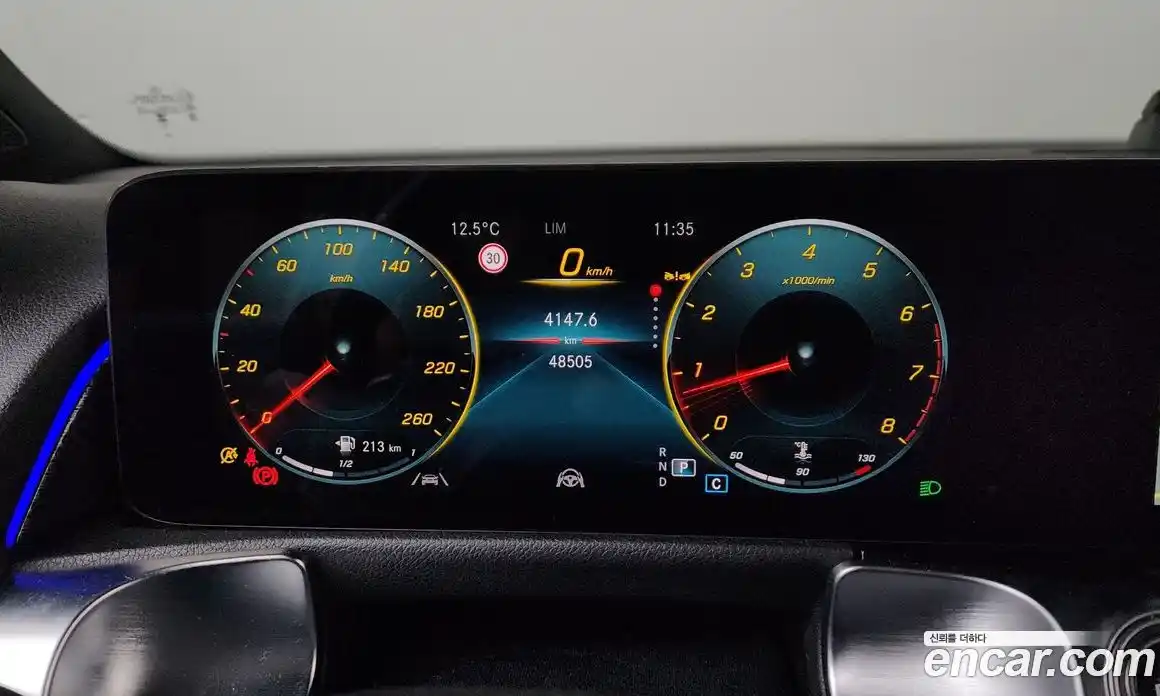 Mercedes-Benz GLB-Class 2023 2.0 гидро в Москве № 2052385, фото 11
