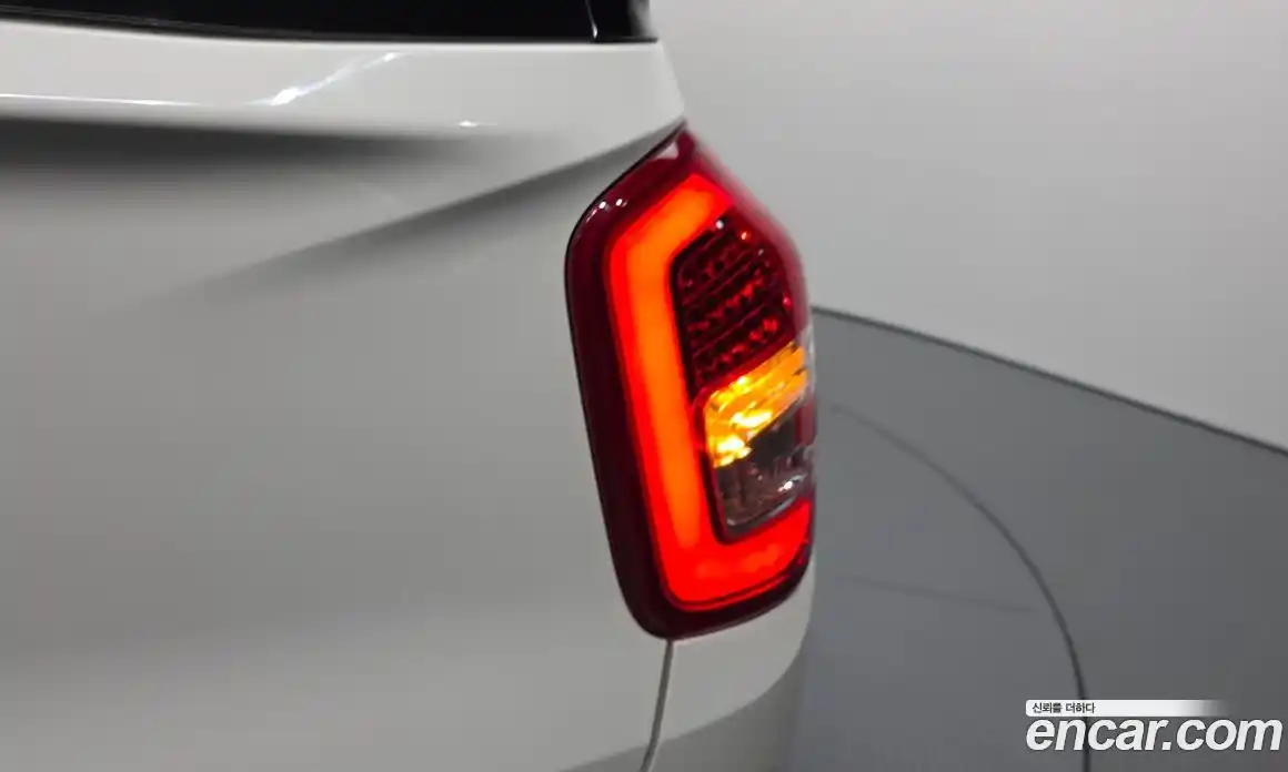 SsangYong TIBOLI 2017 1.6 гидро в Москве № 2052544, фото 9