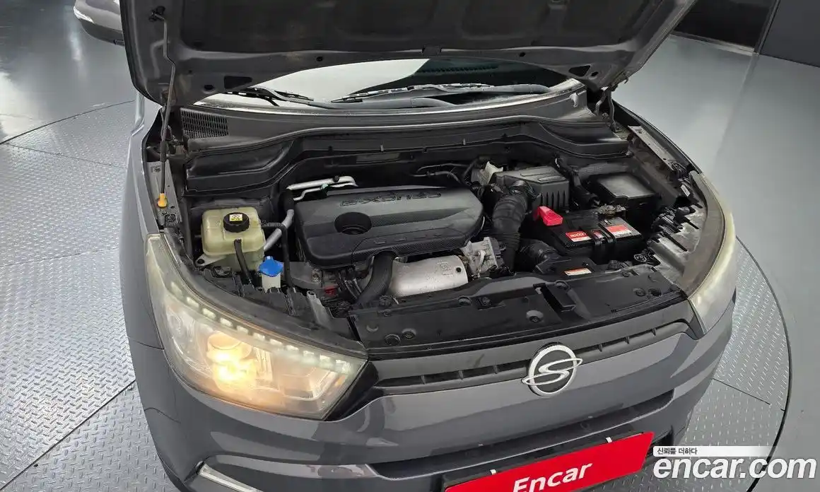 SsangYong TIBOLI 2016 1.6 гидро в Москве № 2052697, фото 6
