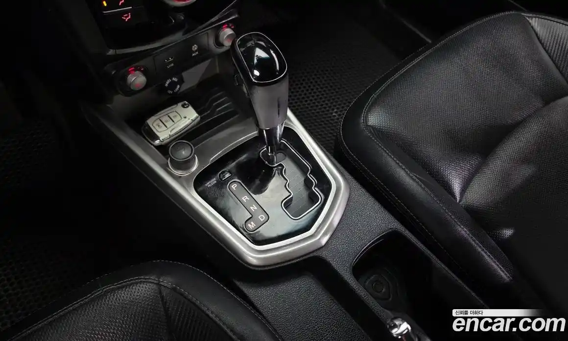 SsangYong TIBOLI 2016 1.6 гидро в Москве № 2052697, фото 9