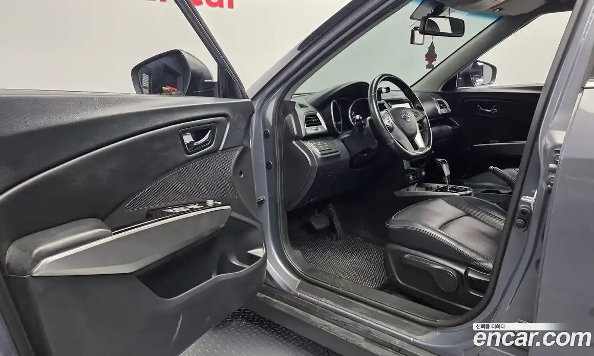SsangYong TIBOLI 2016 1.6 гидро в Москве № 2052697, фото 10