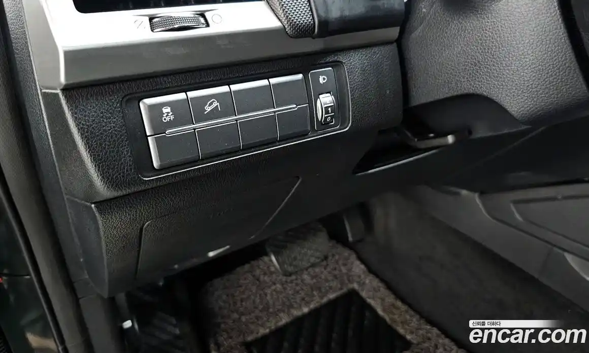 SsangYong Rexton 2018 2.2 гидро в Москве № 2052776, фото 20