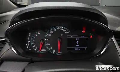 Chevrolet Trax 2019 1.4 гидро в Москве № 2052925, миниатюра 11