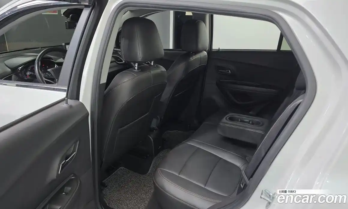 Chevrolet Trax 2019 1.4 гидро в Москве № 2052925, фото 17