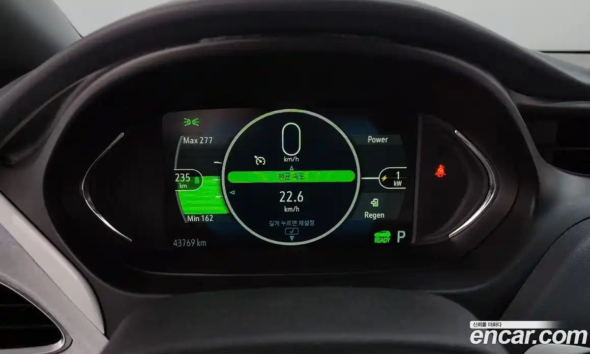 Chevrolet Bolt EV 2019 0.2 гидро в Москве № 2053028, фото 11