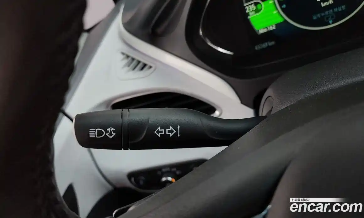 Chevrolet Bolt EV 2019 0.2 гидро в Москве № 2053028, фото 27