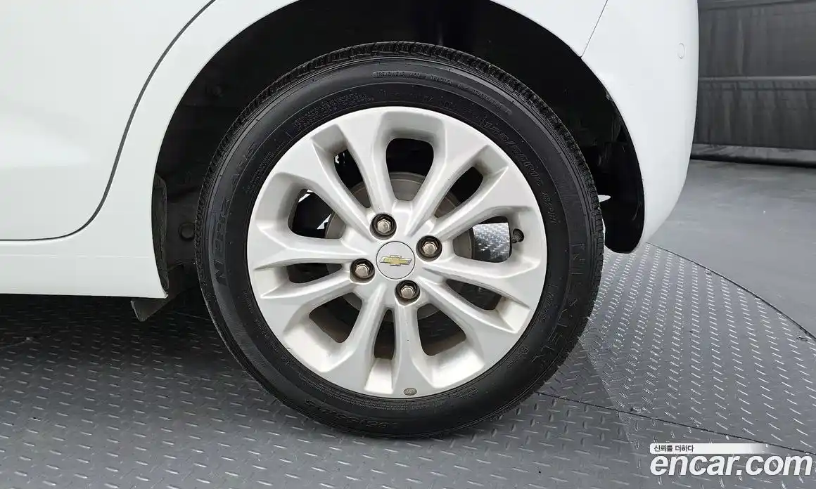 Chevrolet Spark 2019 1.0 гидро в Москве № 2053078, фото 7