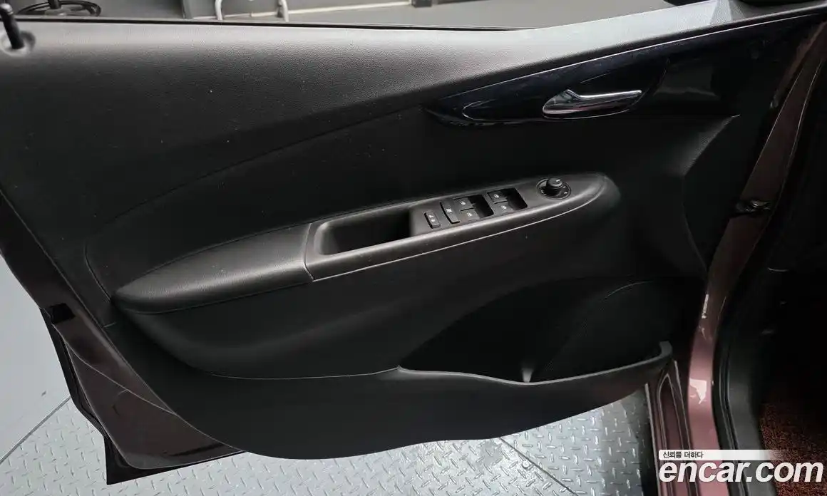 Chevrolet Spark 2018 1.0 гидро в Москве № 2053366, фото 14