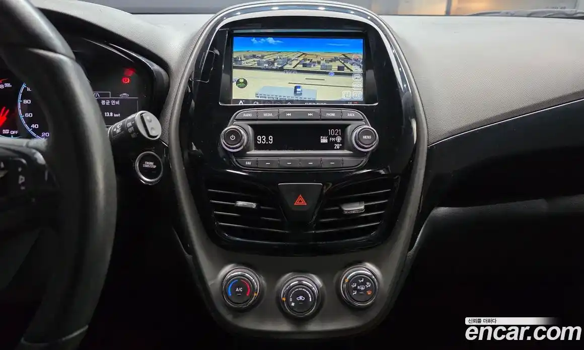 Chevrolet Spark 2018 1.0 гидро в Москве № 2053366, фото 22