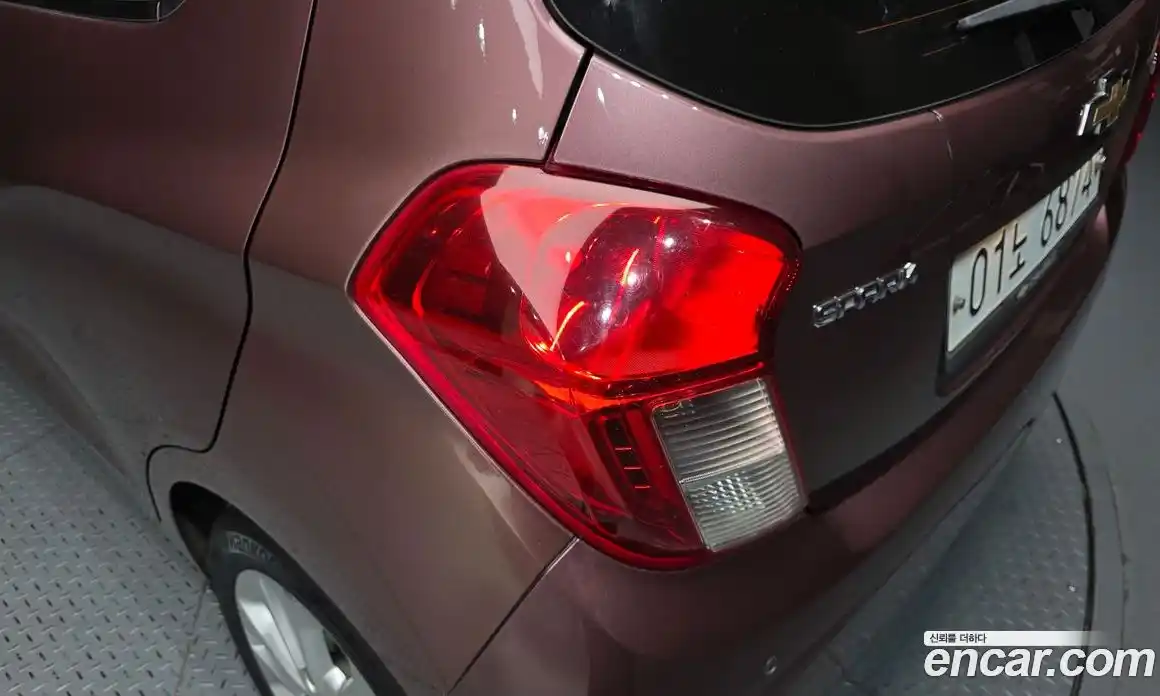 Chevrolet Spark 2018 1.0 гидро в Москве № 2053366, фото 9