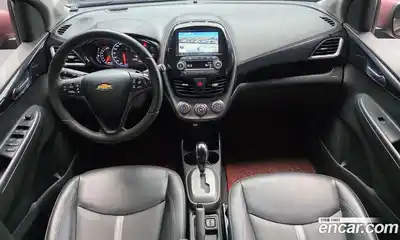 Chevrolet Spark 2018 1.0 гидро в Москве № 2053366, миниатюра 10