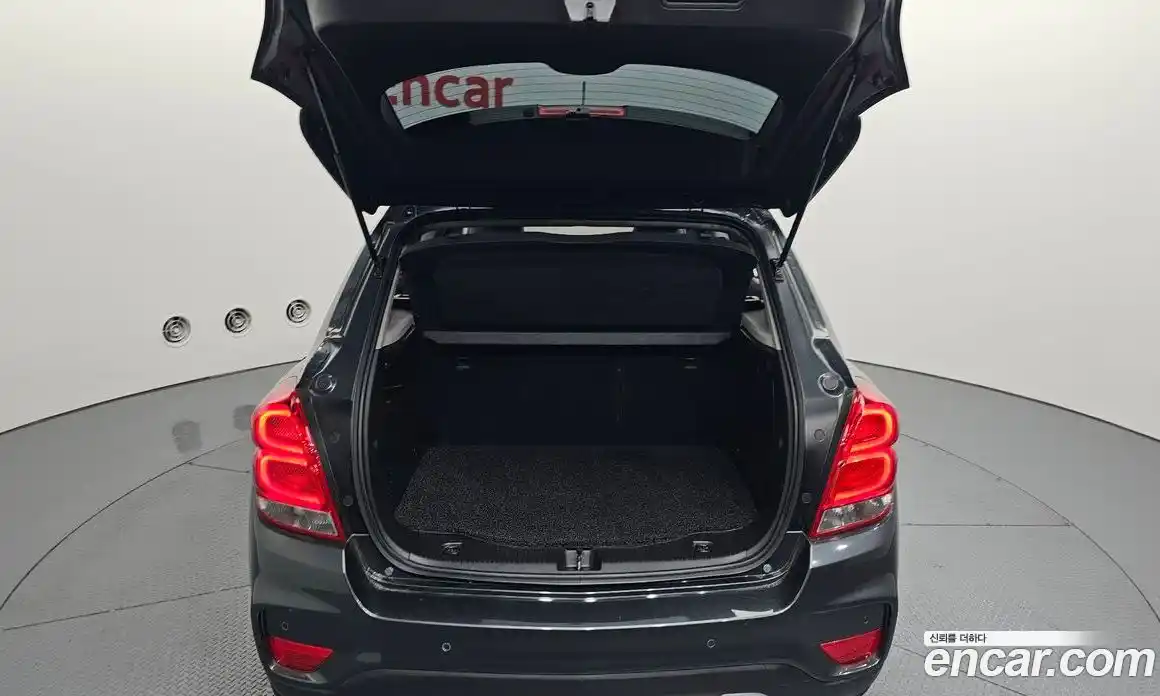 Chevrolet Trax 2017 1.6 гидро в Москве № 2053400, фото 26