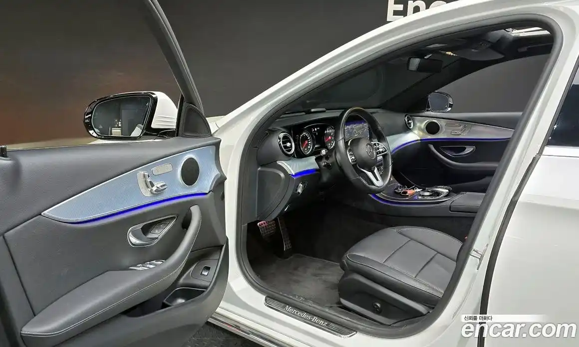 Mercedes-Benz E-Class 2019 2.0 гидро в Москве № 2053417, фото 12