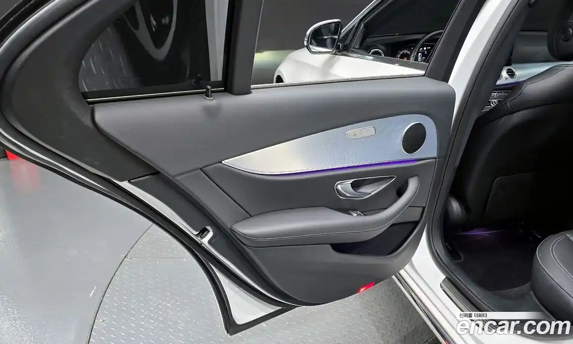 Mercedes-Benz E-Class 2019 2.0 гидро в Москве № 2053417, фото 14