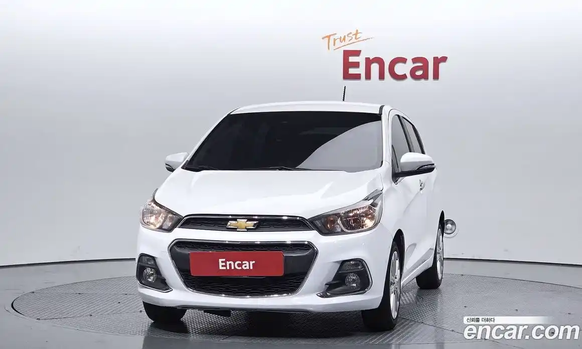 Chevrolet Spark 2016 1.0 гидро в Москве, фото 3