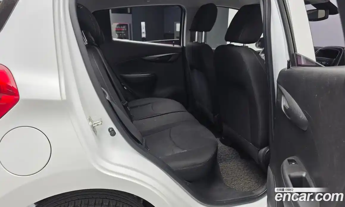 Chevrolet Spark 2016 1.0 гидро в Москве, фото 18