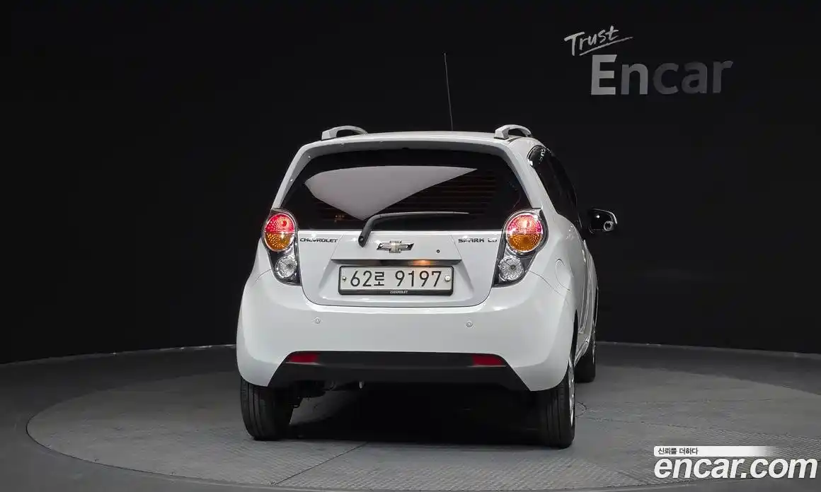 Chevrolet Spark 2012 1.0 гидро в Москве № 2053530, фото 4