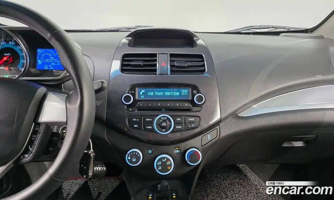 Chevrolet Spark 2014 1.0 гидро в Москве № 2053544, фото 20