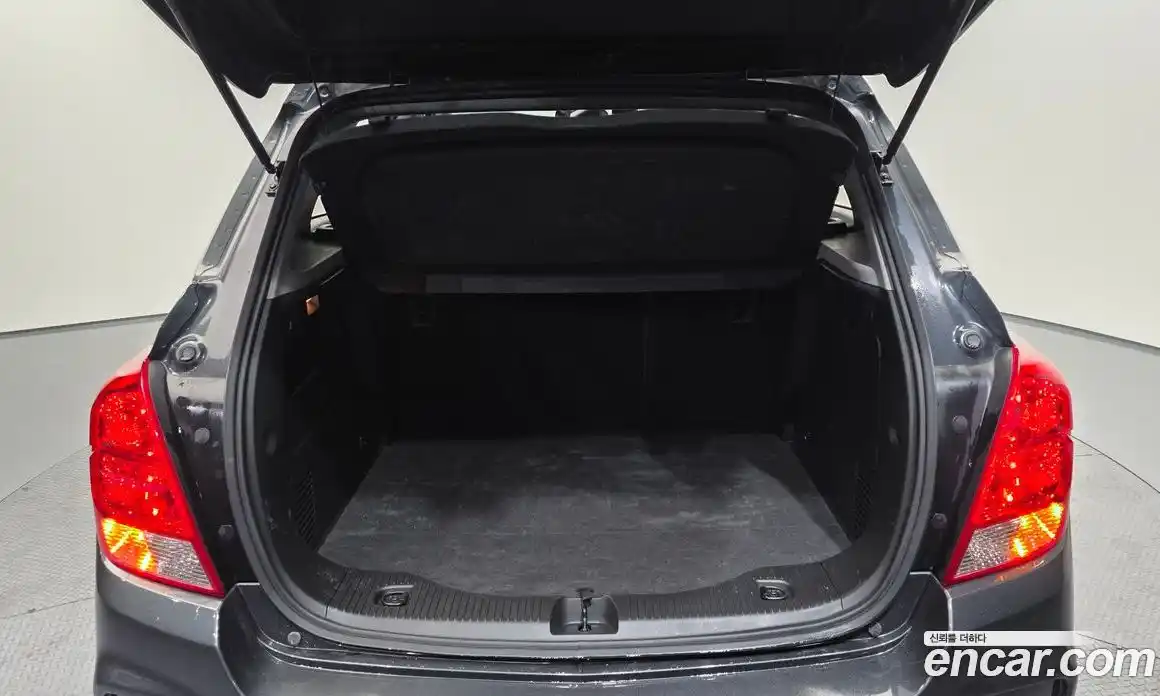 Chevrolet Trax 2017 1.4 гидро в Москве № 2053547, фото 26