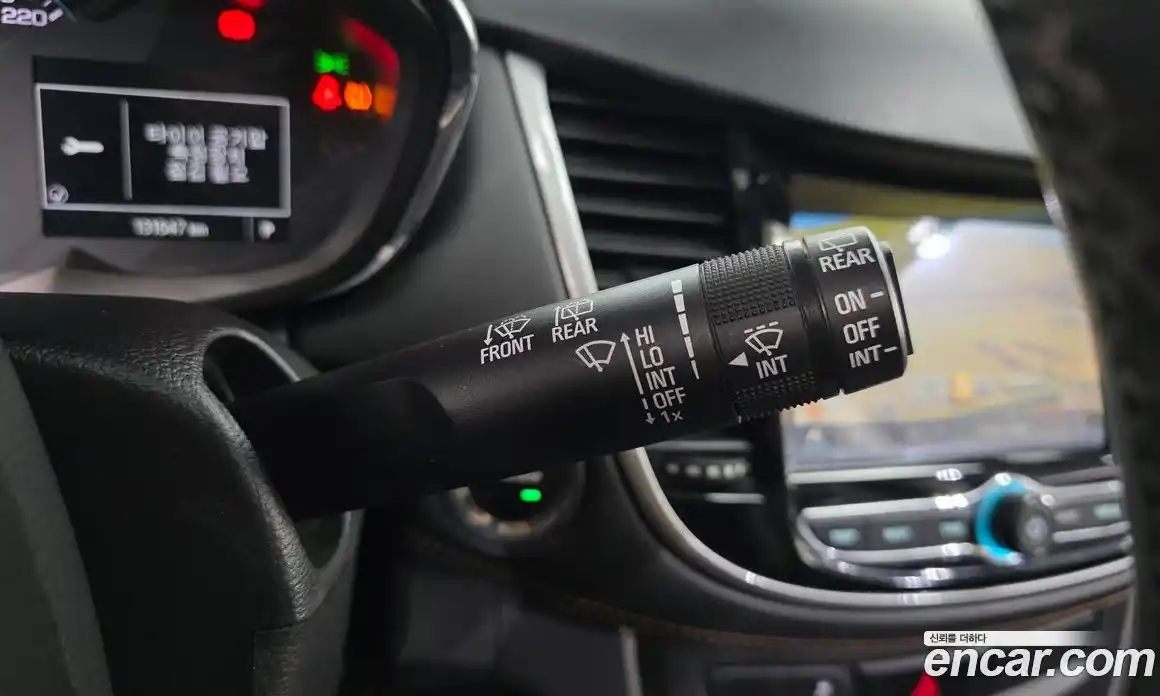 Chevrolet Trax 2017 1.4 гидро в Москве № 2053547, фото 30