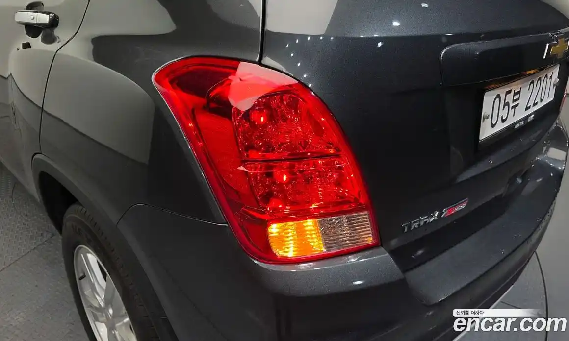 Chevrolet Trax 2017 1.4 гидро в Москве № 2053547, фото 9